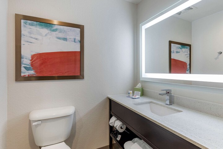 Room 20 of 31