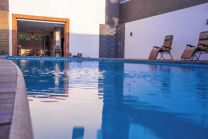Pool 25 of 31