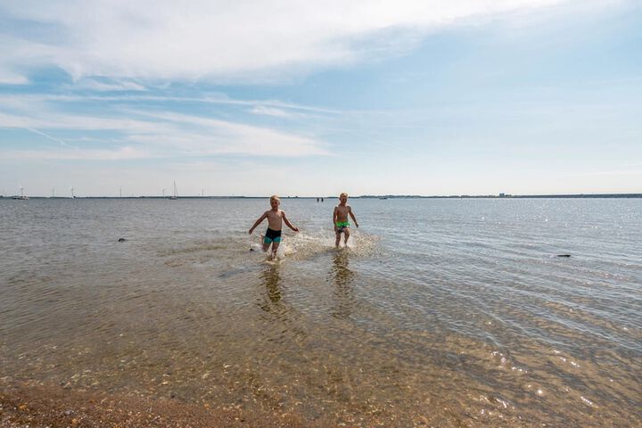 Beach 22 of 37