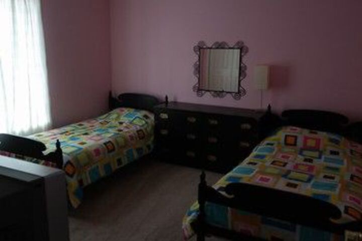 Room 10 of 23