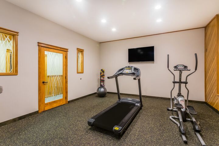 Hotel with Gym