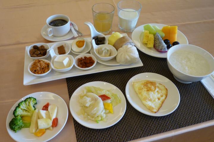 Breakfast/Coffee Service 56 of 71