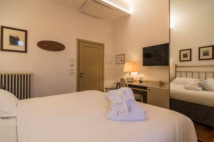 Room 29 of 173
