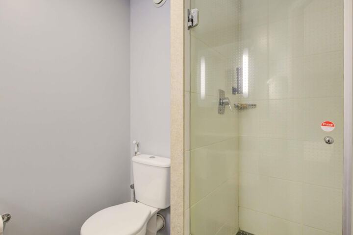 Room 42 of 129