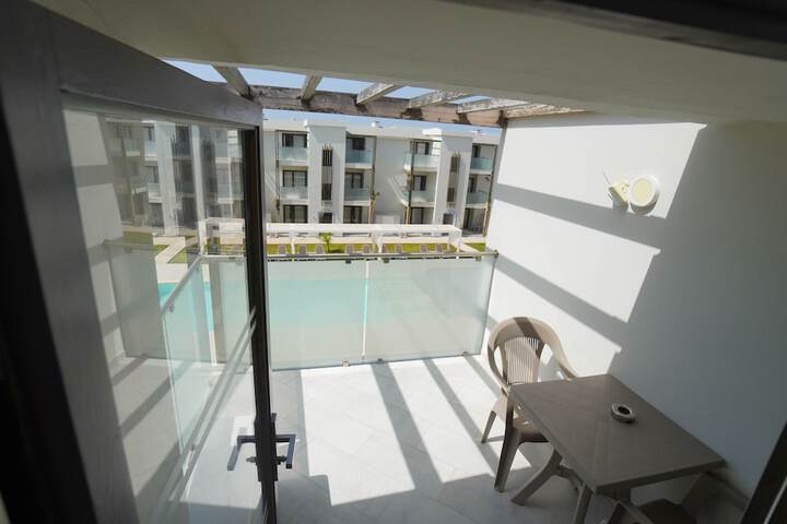 Terrace/Patio 18 of 71