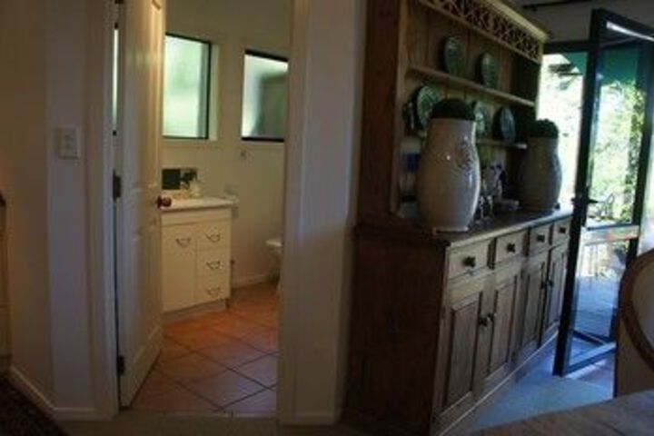 Room 5 of 12