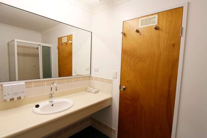 Room 46 of 60