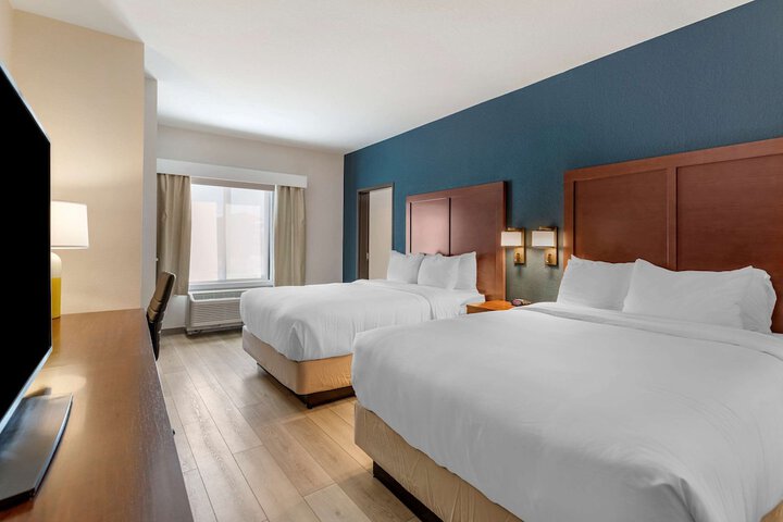 Room 21 of 31