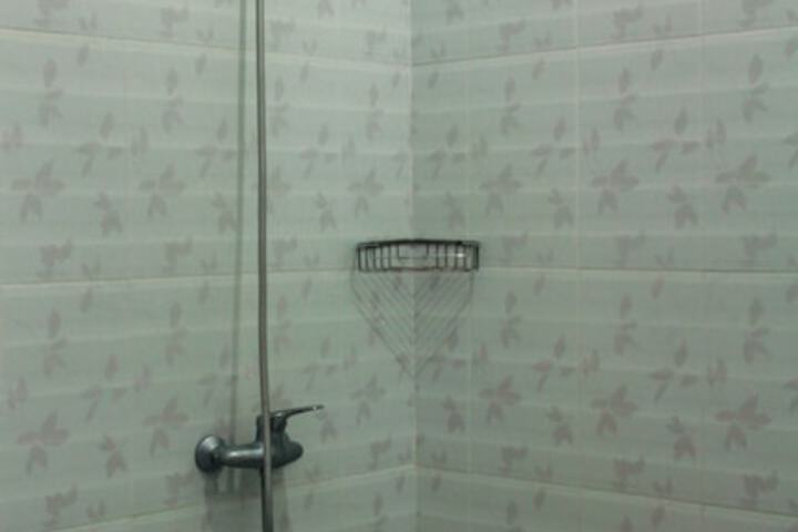 Room 9 of 21