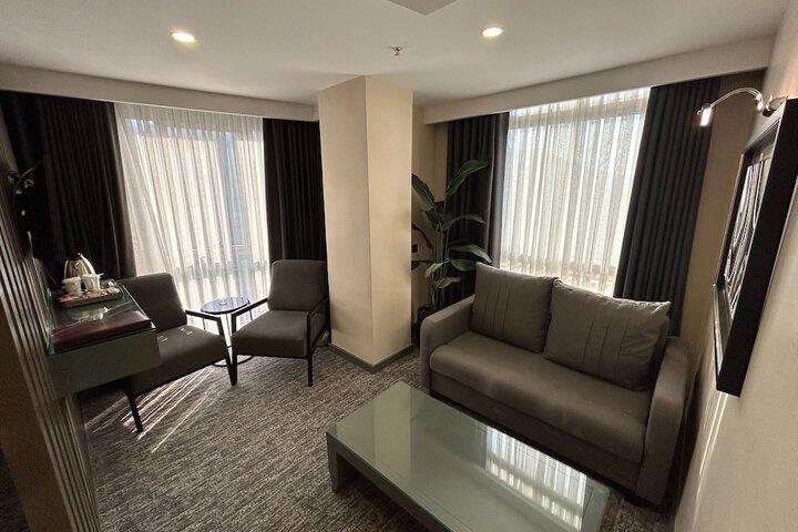Room 29 of 50