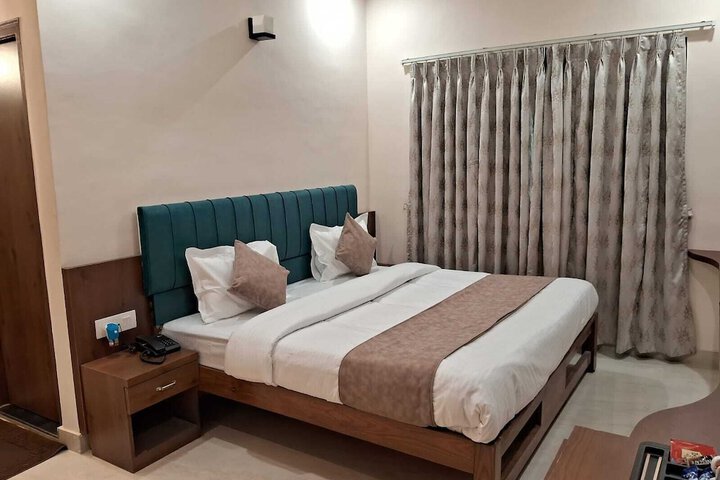 Room 15 of 39