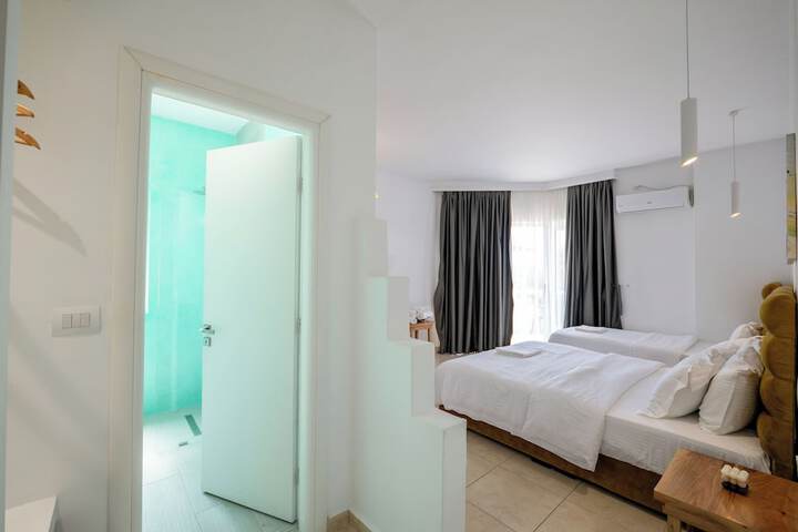 Room 61 of 297