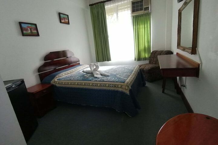 Room 19 of 49