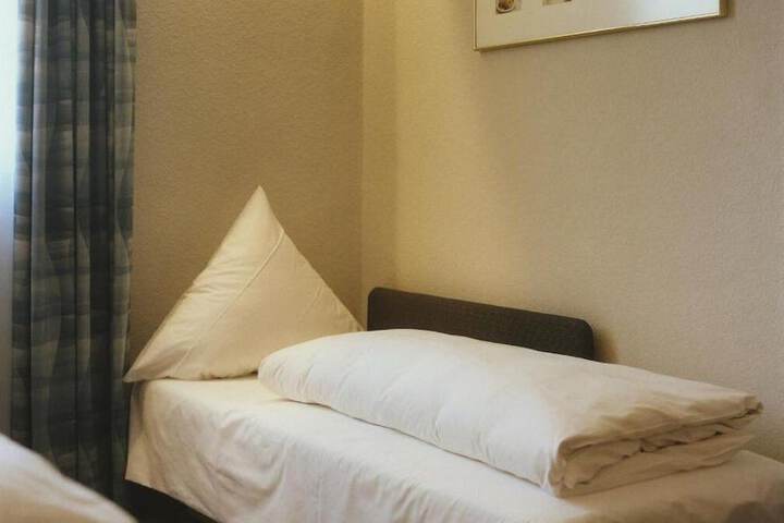 Room 40 of 73