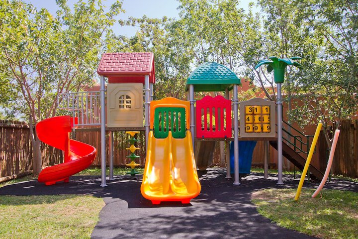 Childrens Activities 53 of 111
