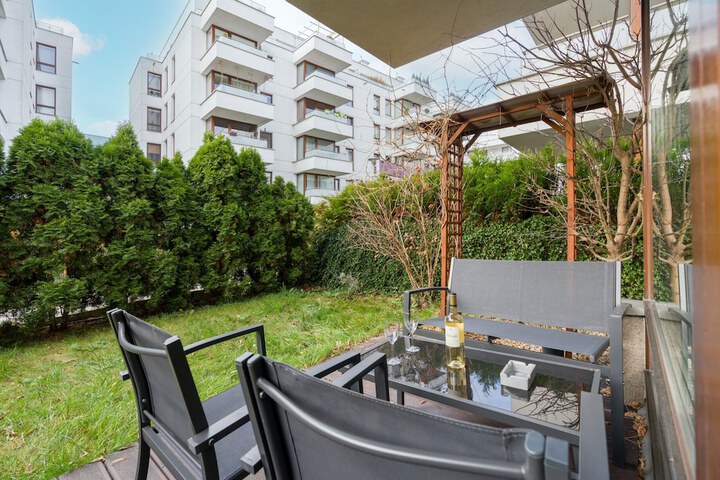 Terrace/Patio 2 of 4