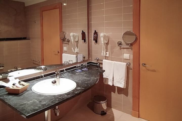Bath Interior