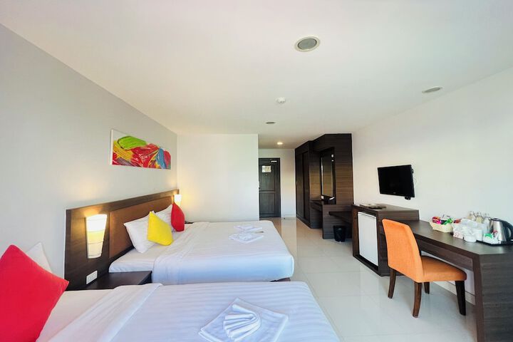 Room 44 of 103