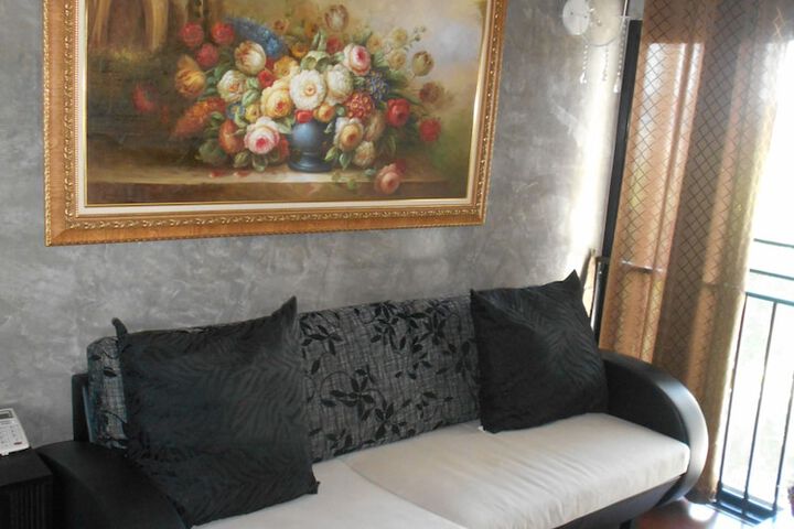 Room 15 of 49