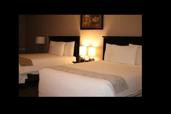 Room 6 of 36