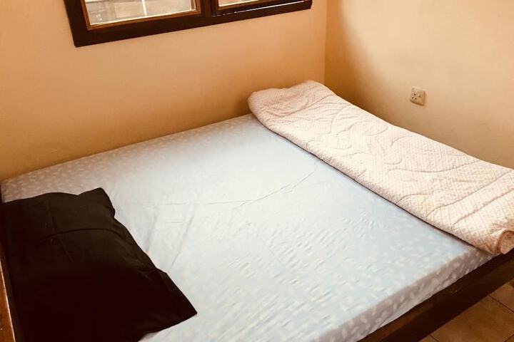 Room 10 of 10