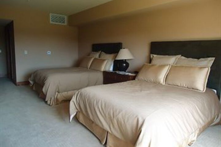 Room 18 of 49