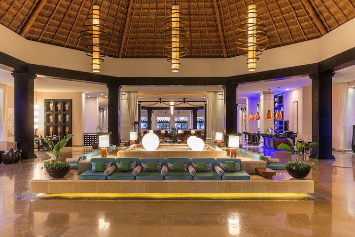 Lobby Photos