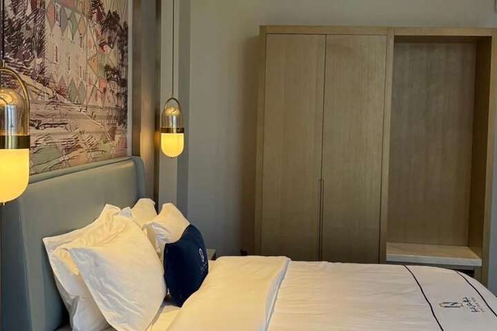 Golden New Smart Hotel