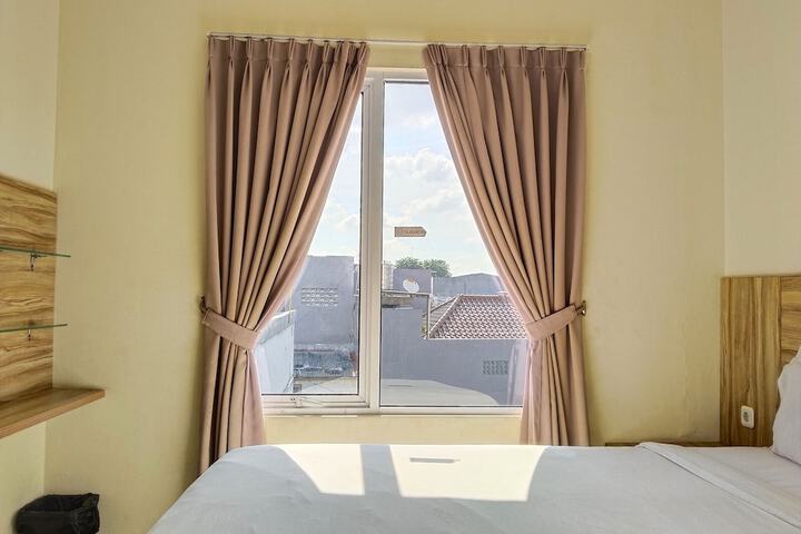 Room 12 of 44