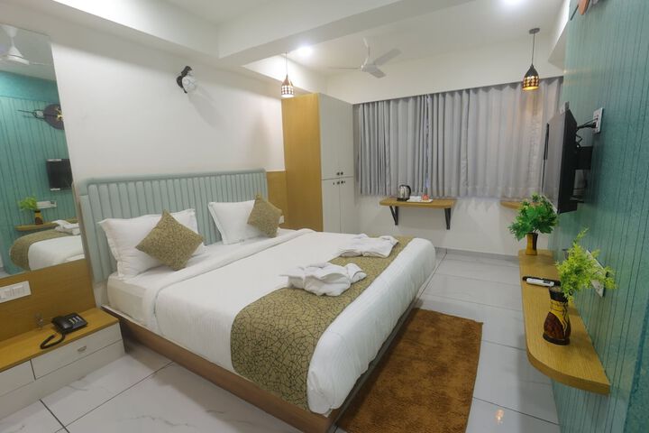 Room 42 of 68
