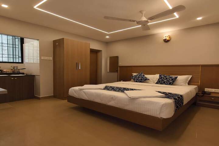 Room 7 of 49