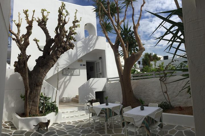 Terrace/Patio 13 of 36