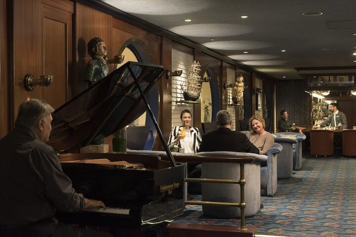Hotel Interior 10 of 132
