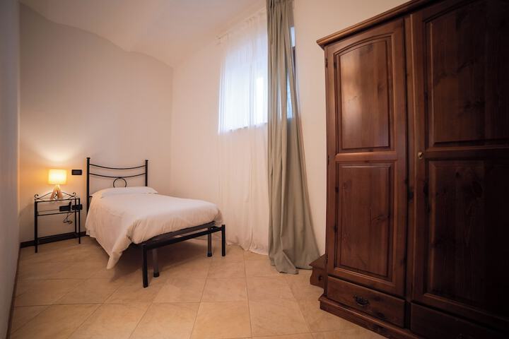Room 13 of 41