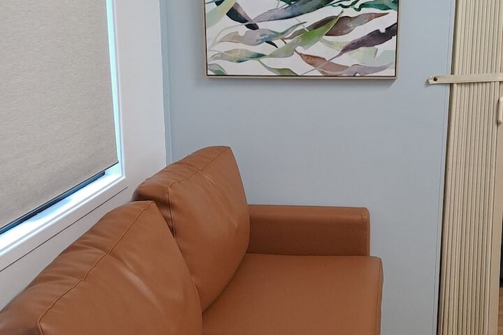 Room 35 of 76