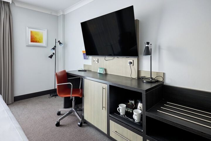 Room 117 of 292