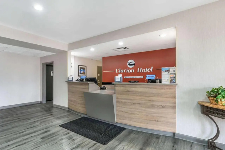 Photo of Hampton Inn