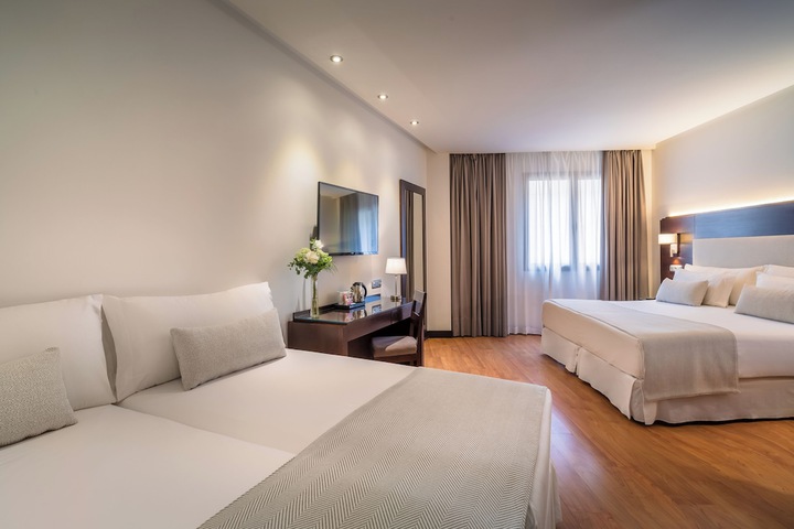 Room 15 of 111