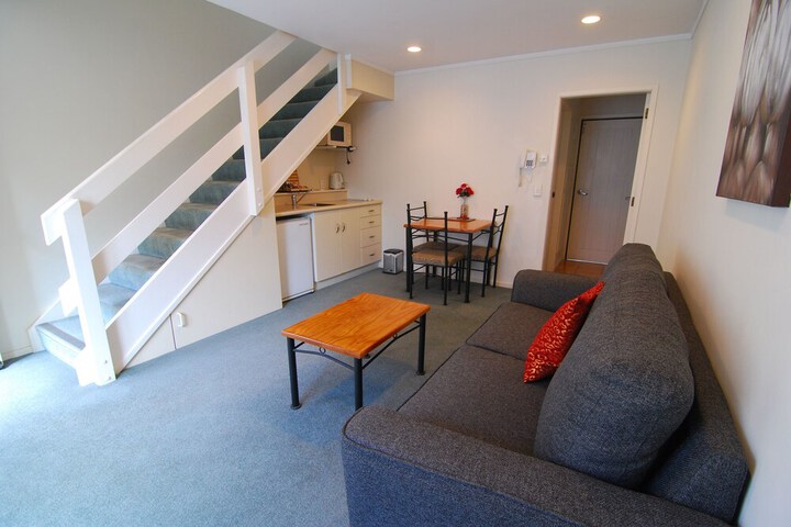 Room 18 of 28