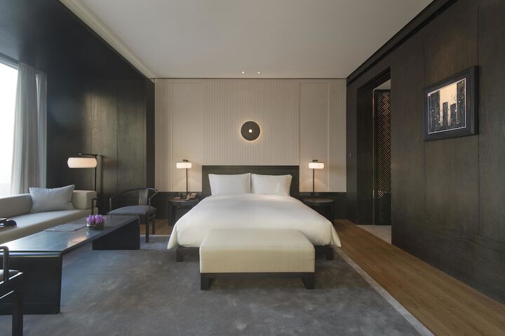 Room 8 of 45