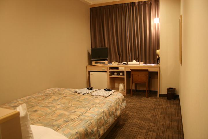 Room 11 of 54