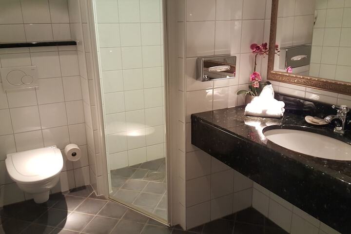 Bathroom Vanities