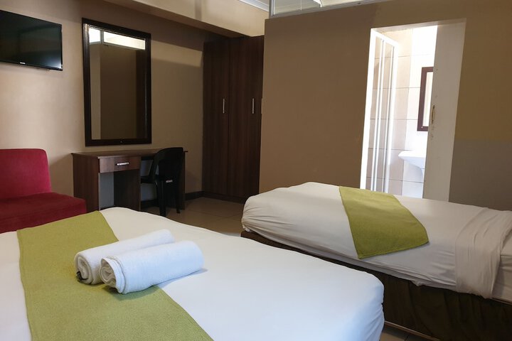Room 26 of 69