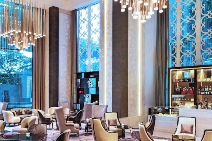 Lounge 198 of 234