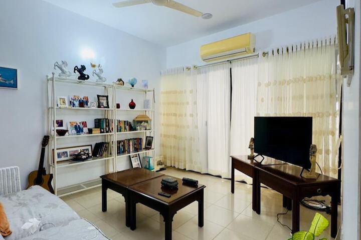 Room 30 of 77