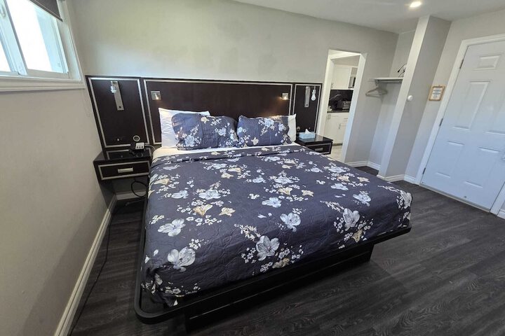 Room 20 of 43