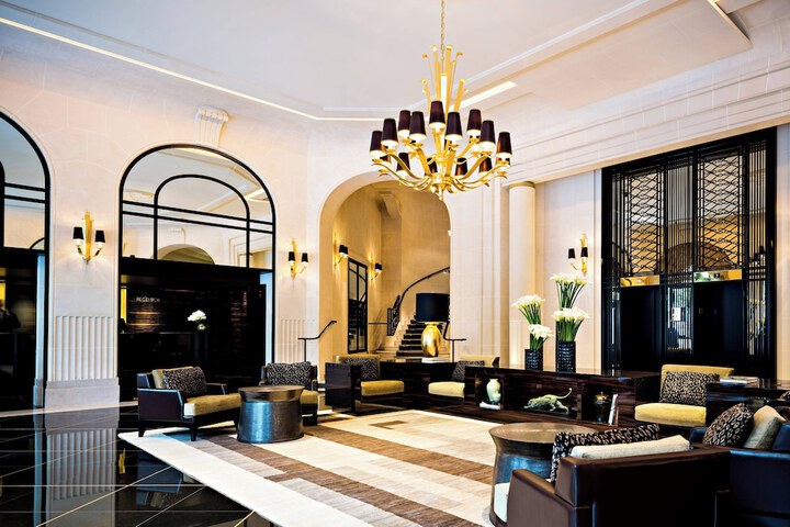 Hotel Lobby