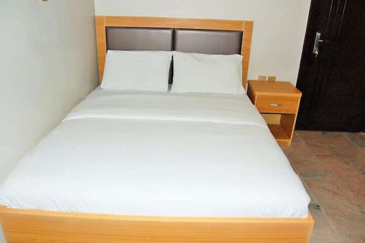 Room 9 of 59