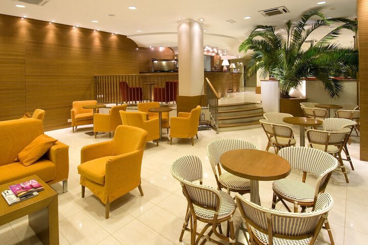 Hotel Interior 5 of 39