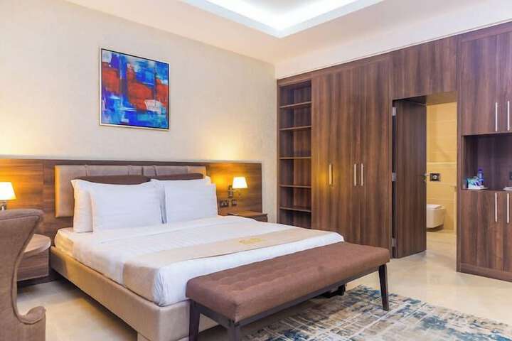 Room 18 of 61